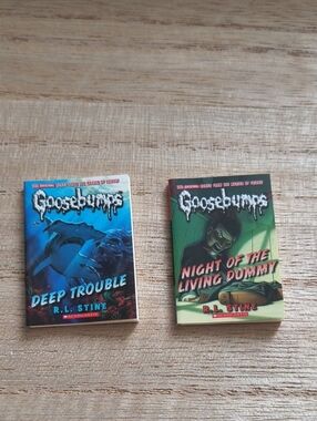 Zuru Mini Brands Books Series 1 Goosebumps